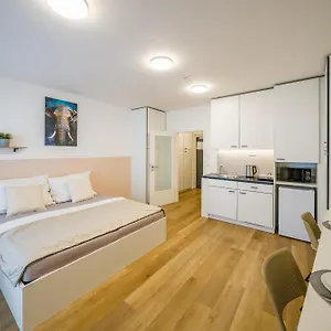 Apartmán Center